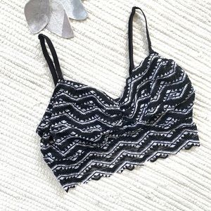 NWOT Victoria secret racer back bralette F-023